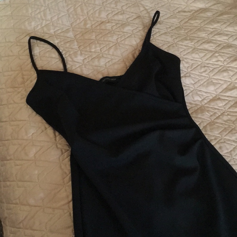 Black dress 💛